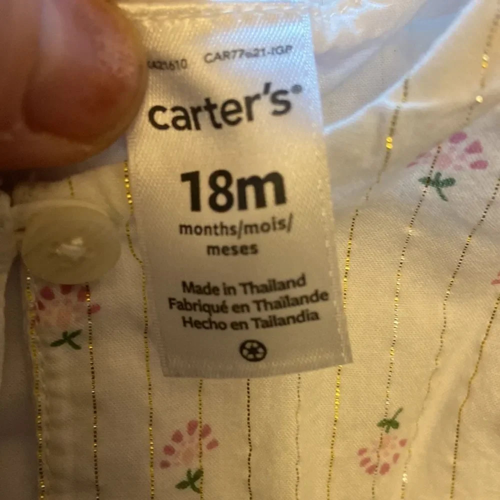 Carters romper - Picture 3 of 5